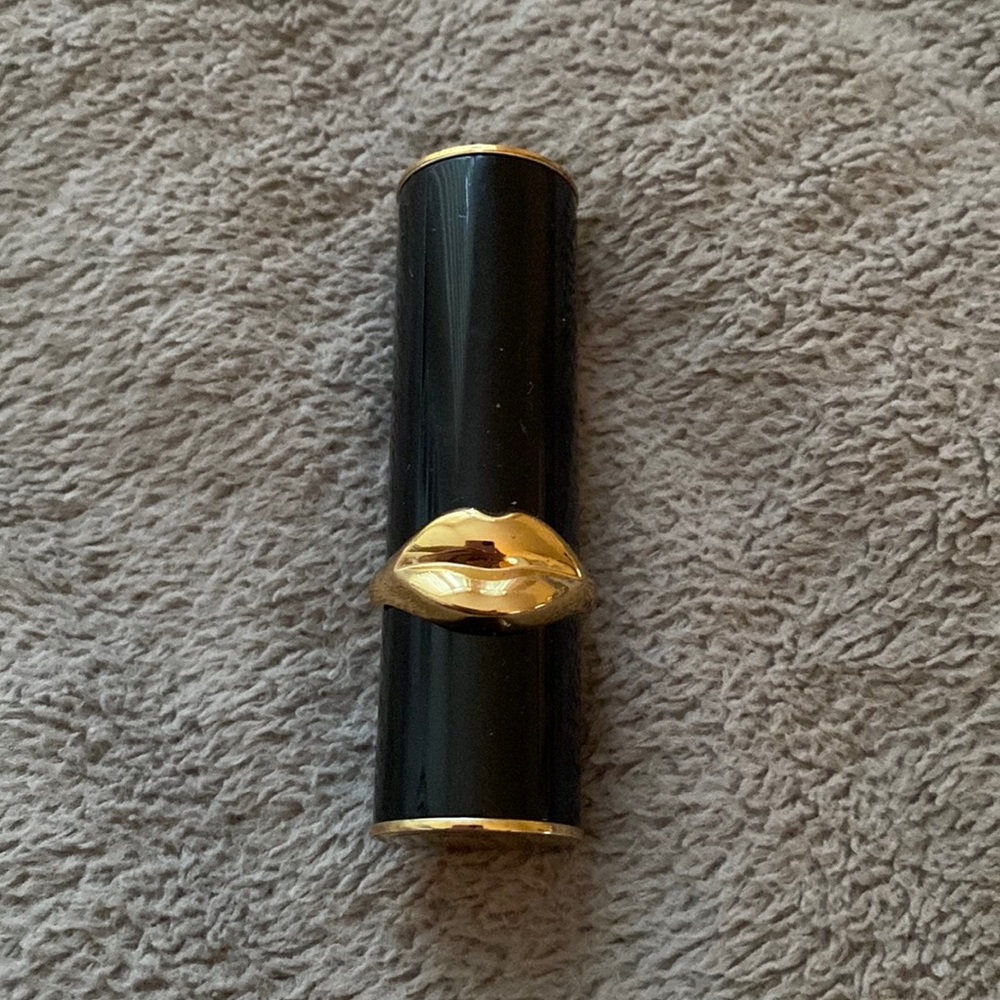 Pat McGrath Labs Luxetrance lipstick-Major Red